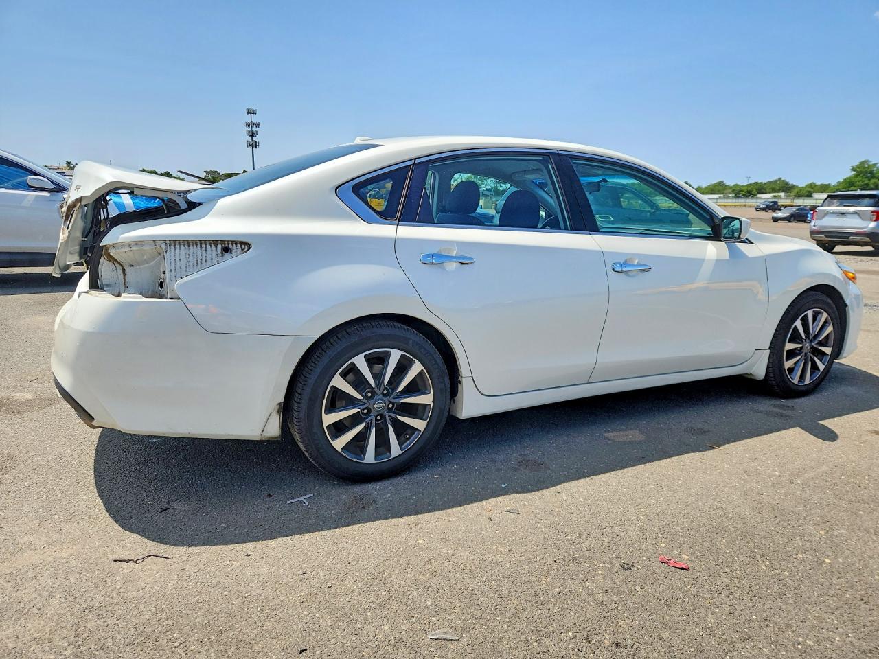 2017 NISSAN ALTIMA