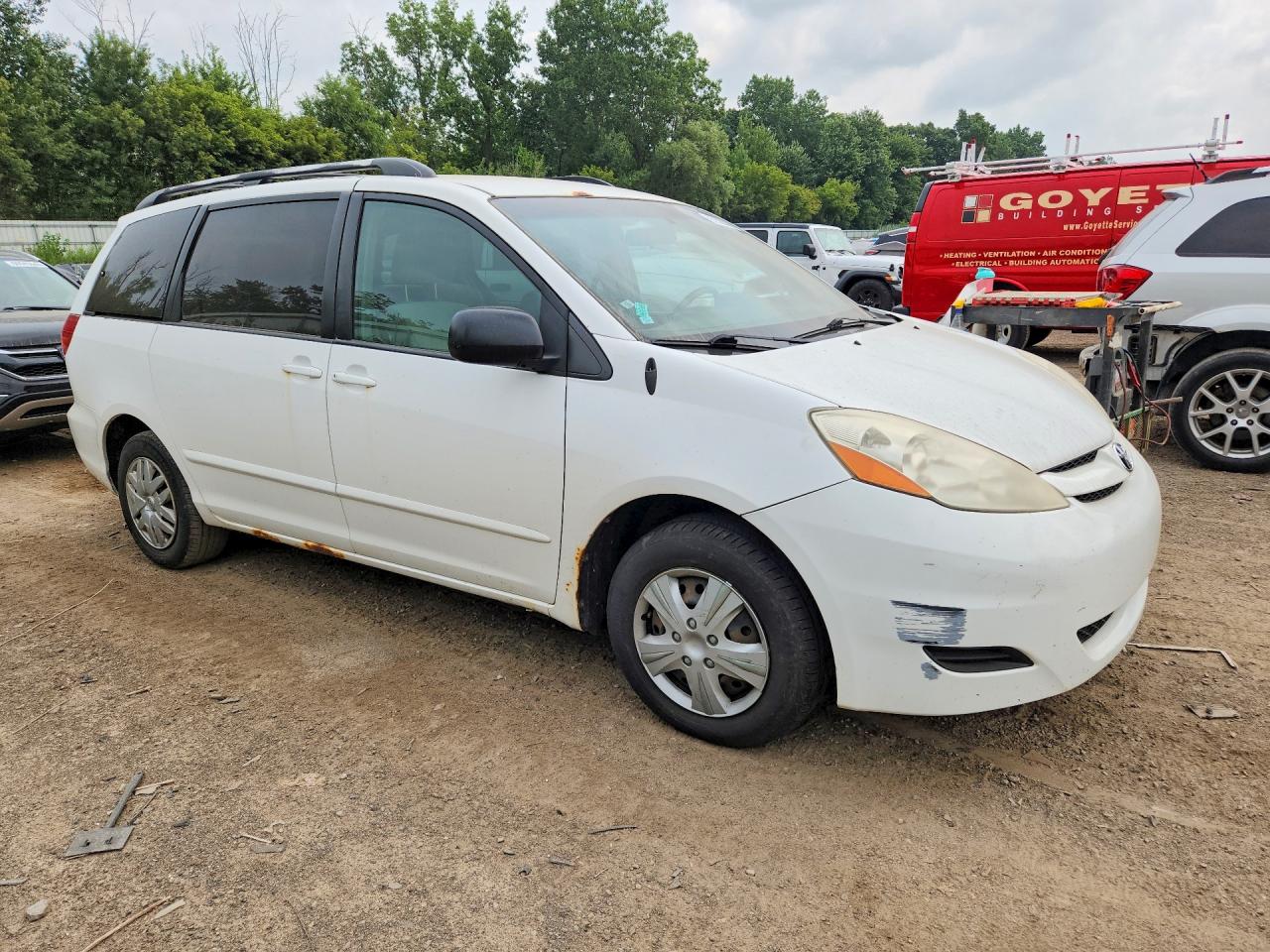 2009 TOYOTA SIENNA