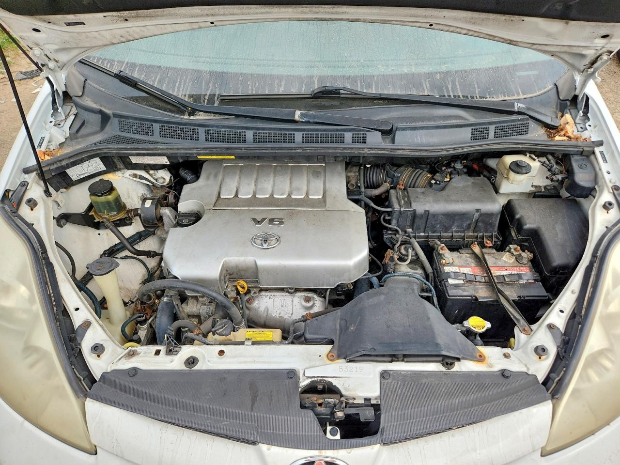 2009 TOYOTA SIENNA