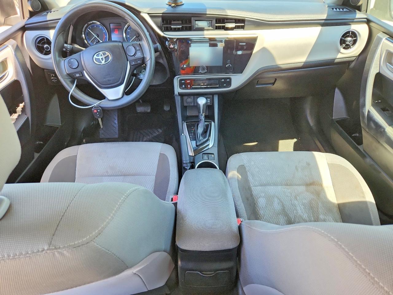 2017 TOYOTA COROLLA