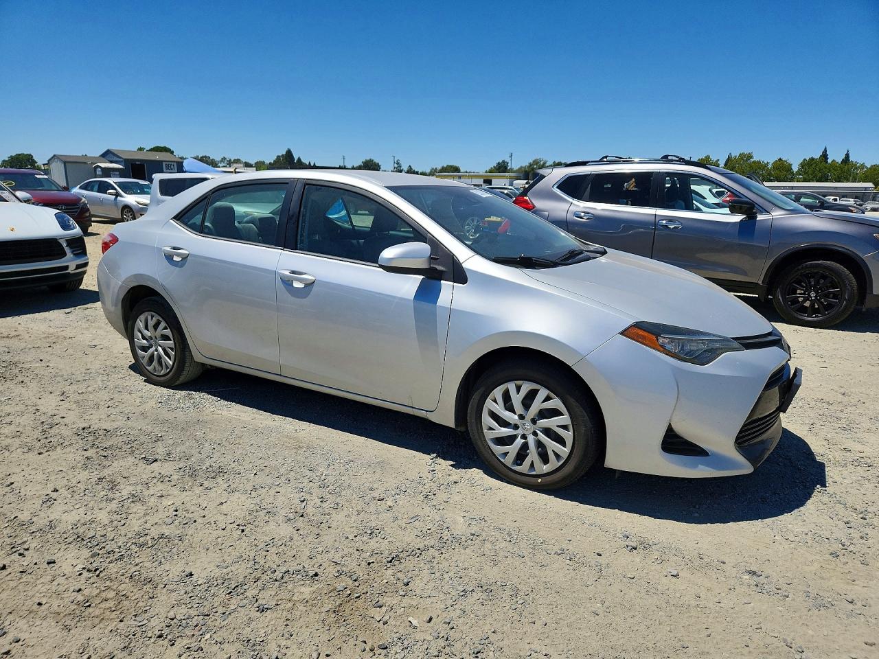 2017 TOYOTA COROLLA
