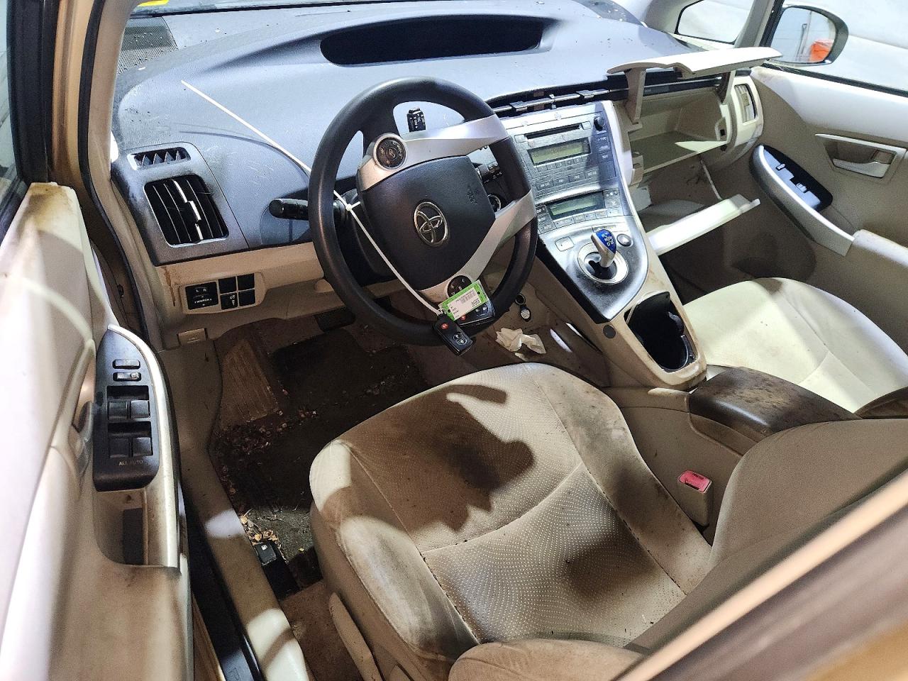 2010 TOYOTA PRIUS