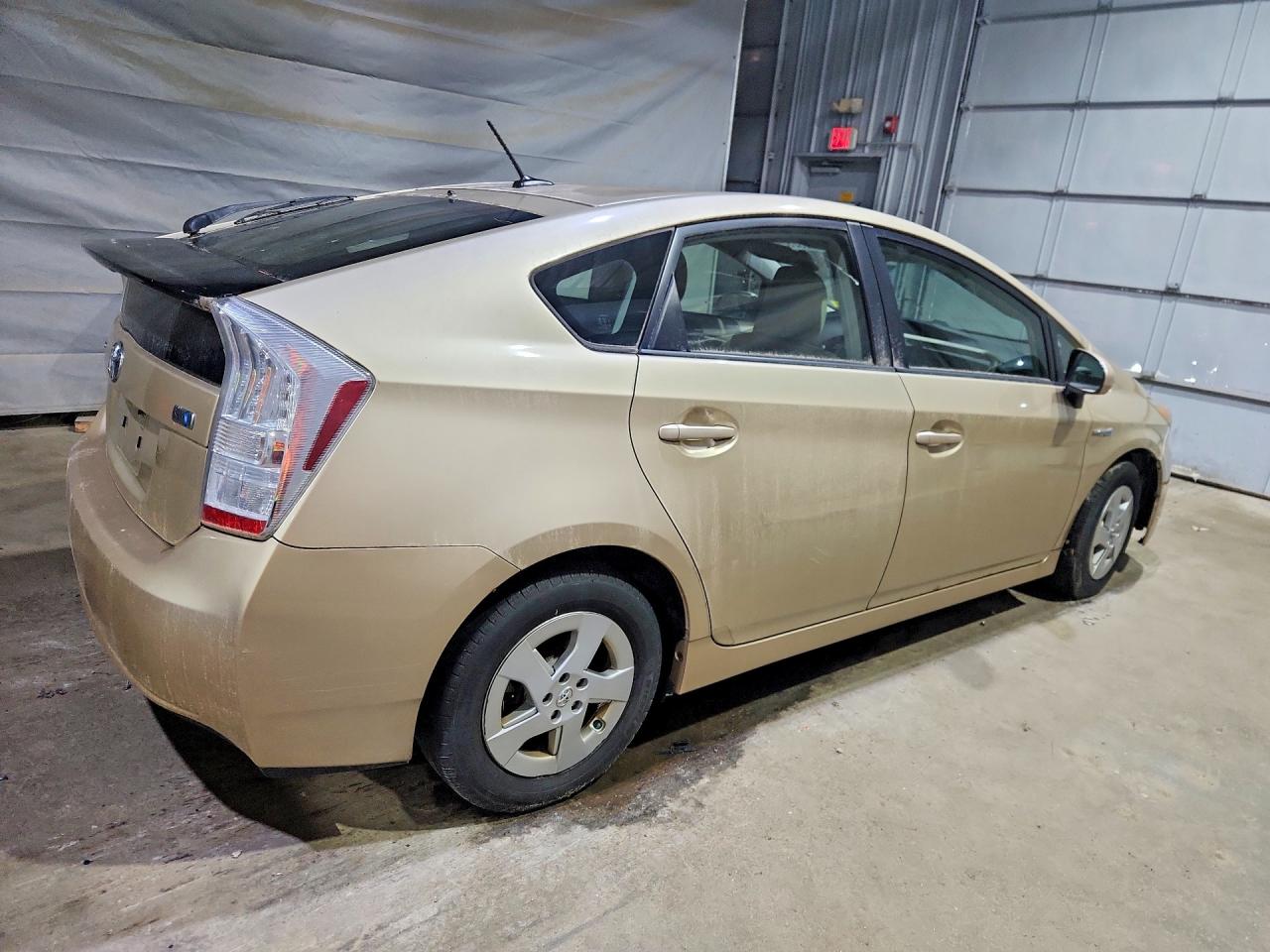 2010 TOYOTA PRIUS