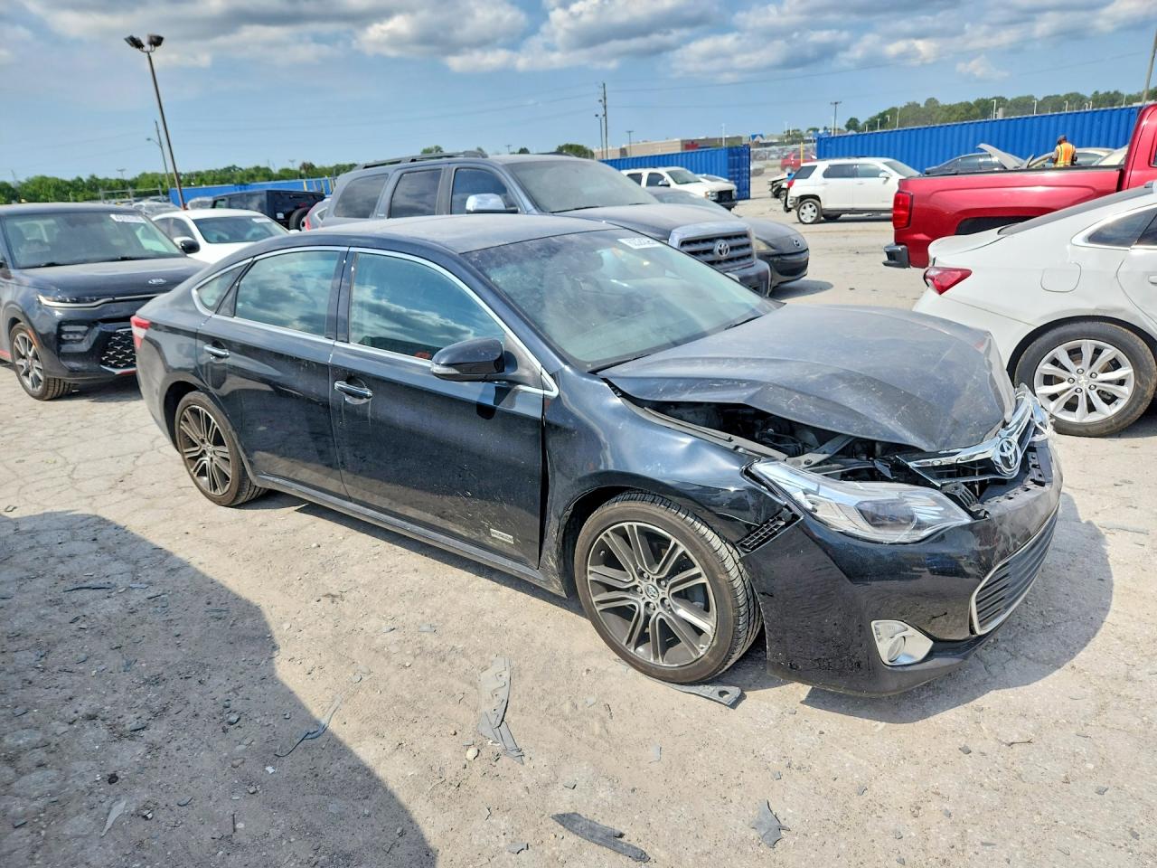 2015 TOYOTA AVALON