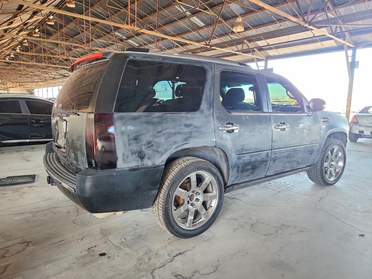 2008 CADILLAC ESCALADE