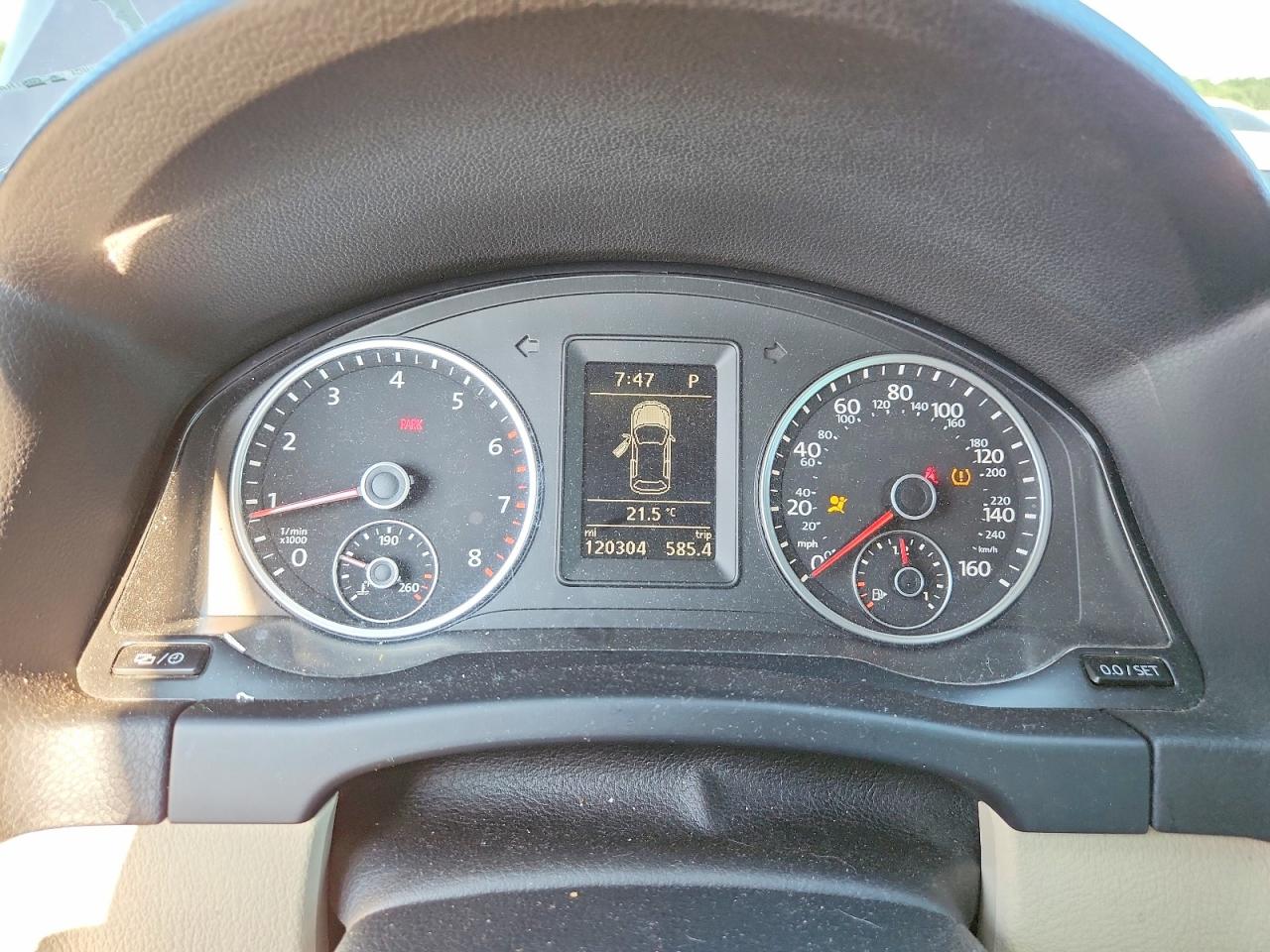 2016 VOLKSWAGEN TIGUAN