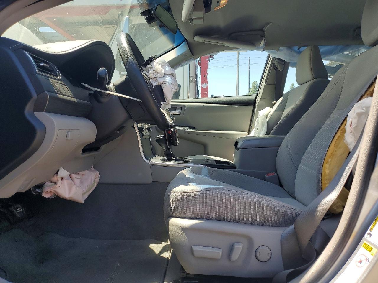 2017 TOYOTA CAMRY SOLA