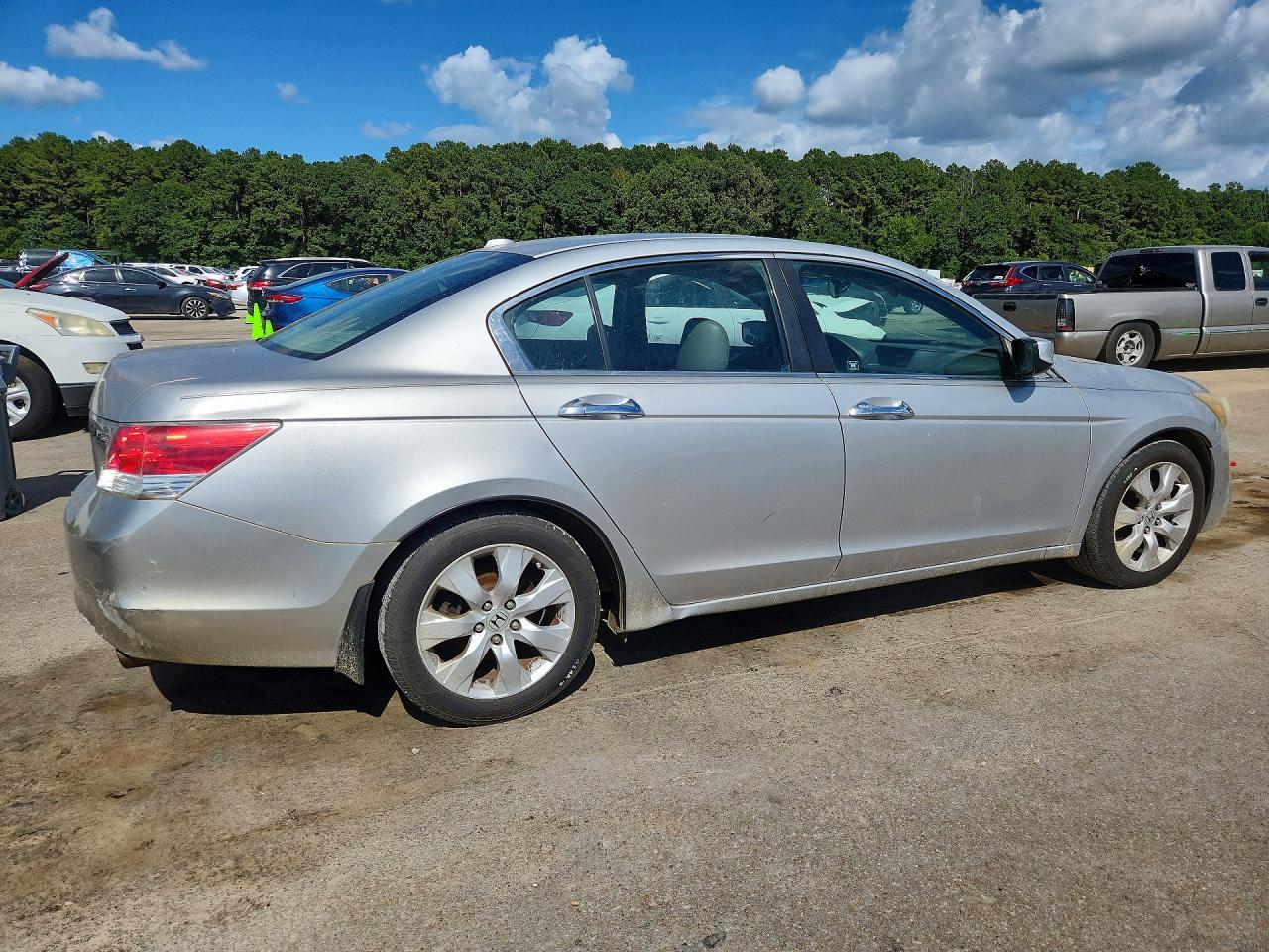 2010 HONDA ACCORD