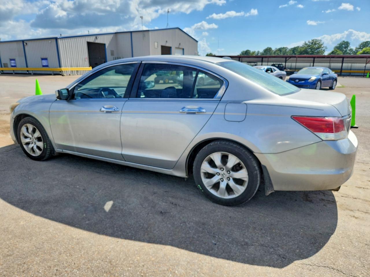 2010 HONDA ACCORD