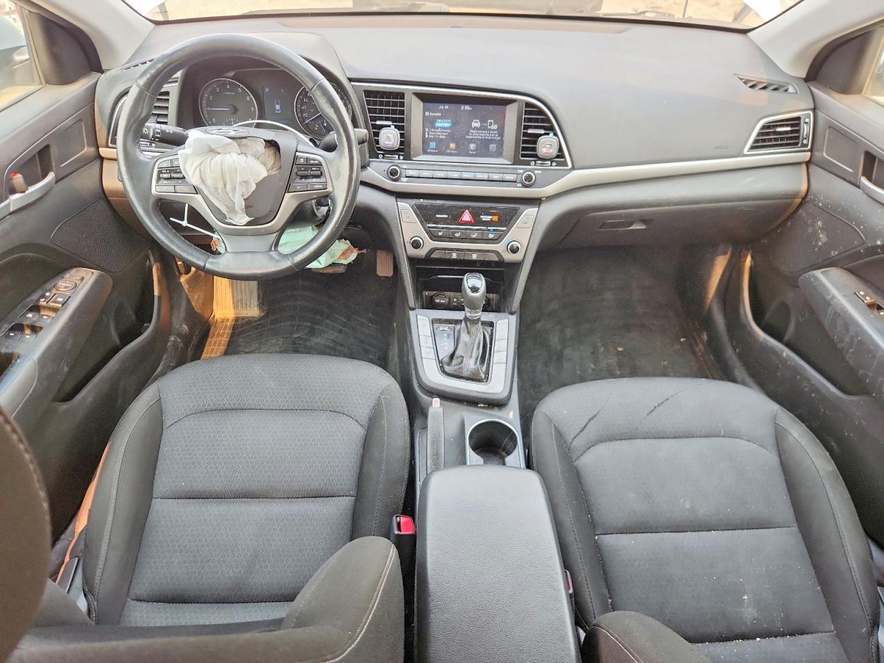 2017 HYUNDAI ELANTRA