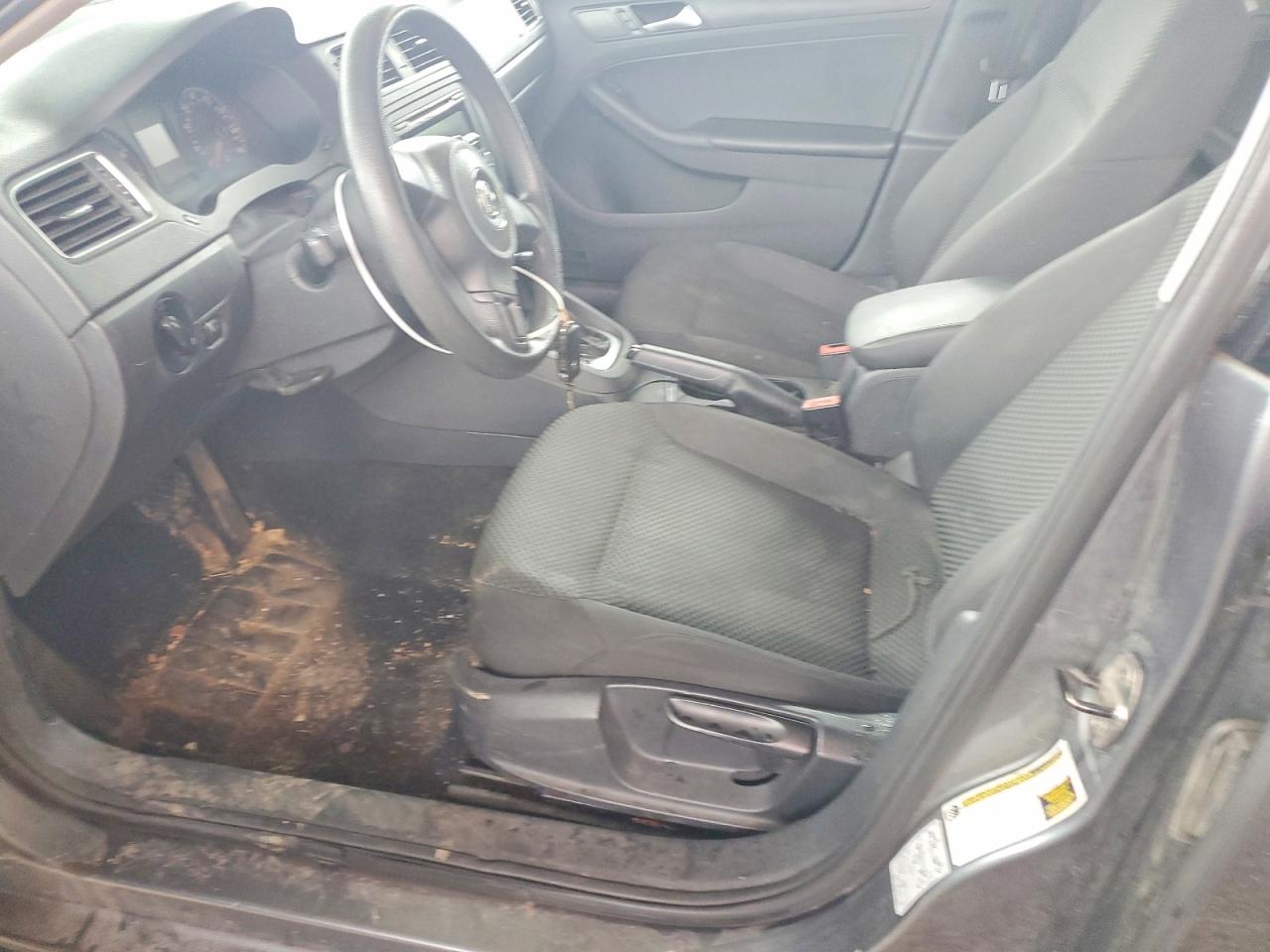 2014 VOLKSWAGEN JETTA