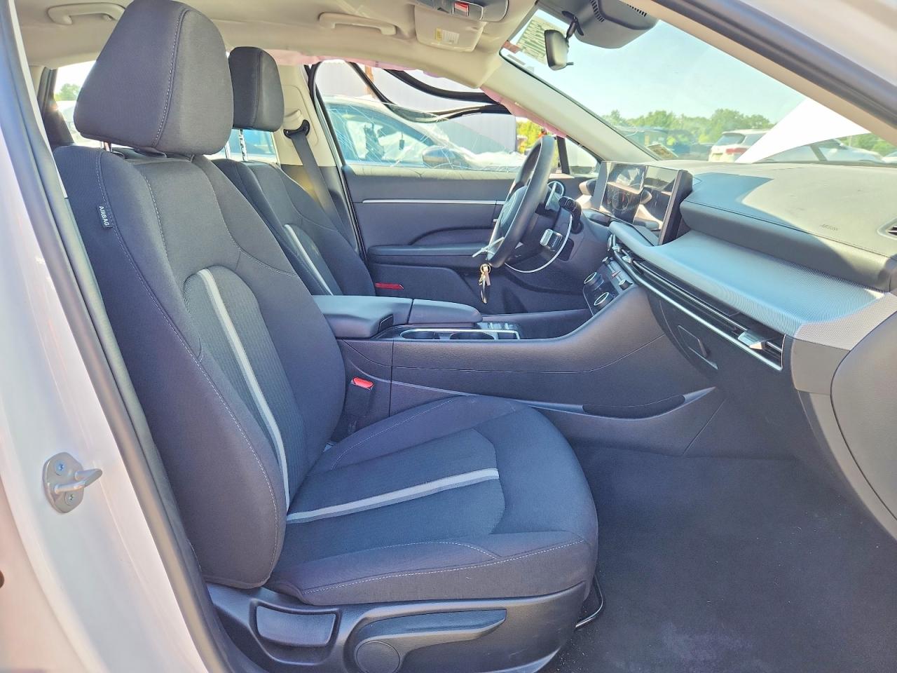 2025 HYUNDAI SONATA