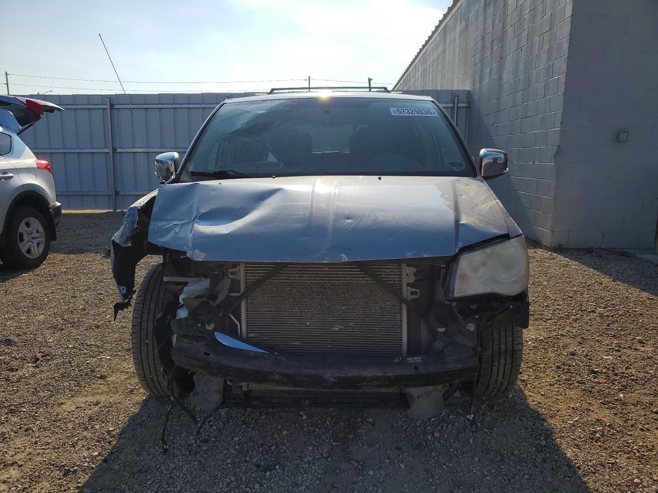 2014 CHRYSLER MINIVAN