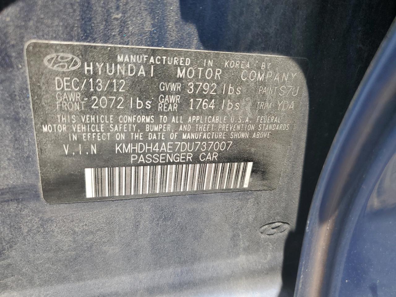 2013 HYUNDAI ELANTRA
