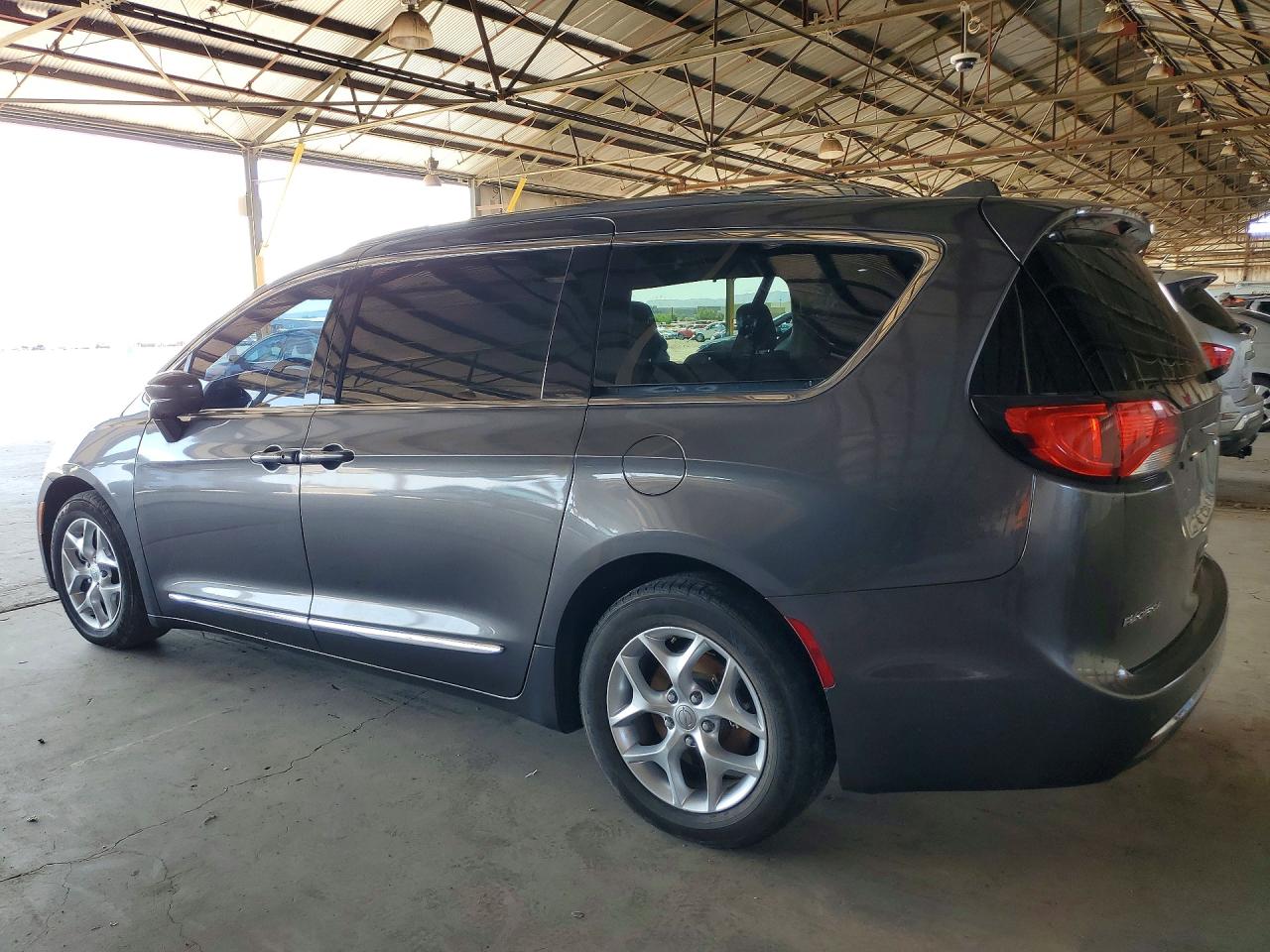 2017 CHRYSLER PACIFICA