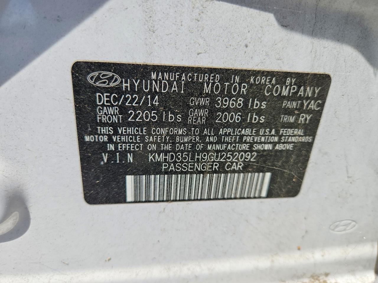 2016 HYUNDAI ELANTRA