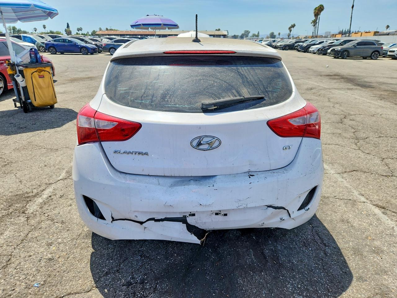 2016 HYUNDAI ELANTRA