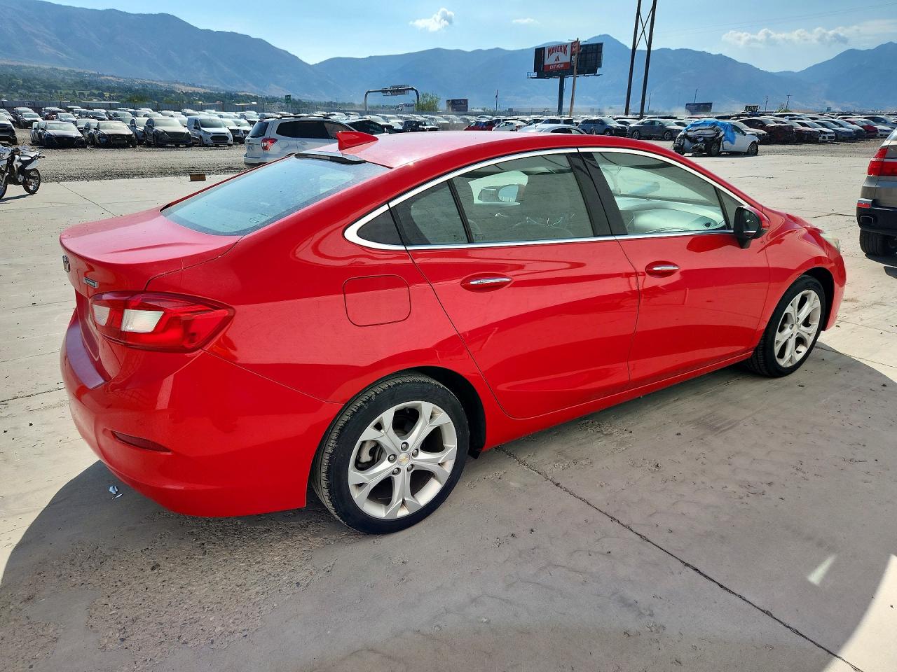 2017 CHEVROLET CRUZE