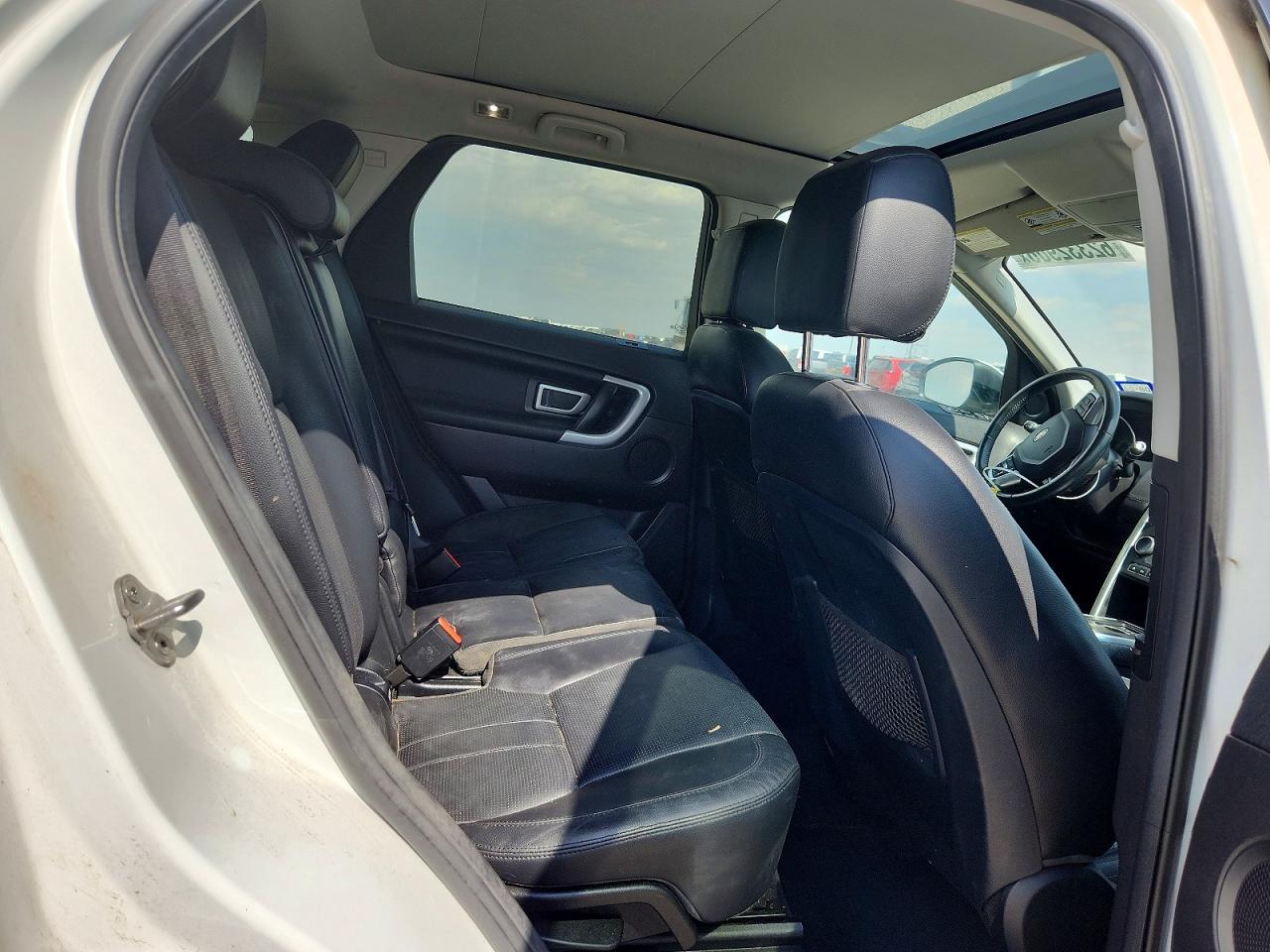 2016 LAND ROVER DISCOVERY