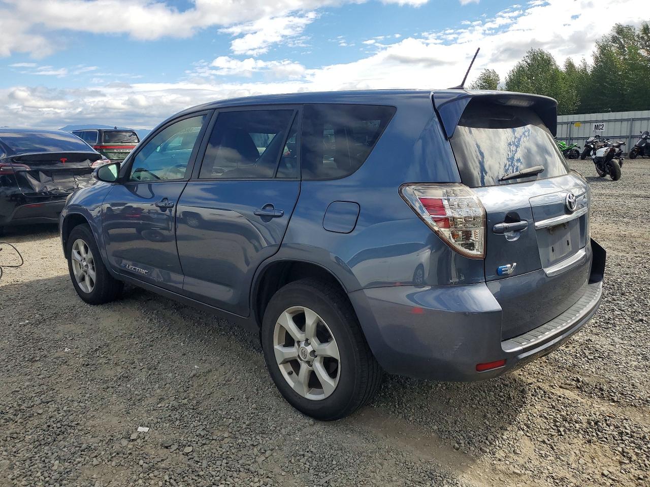 2014 TOYOTA RAV4