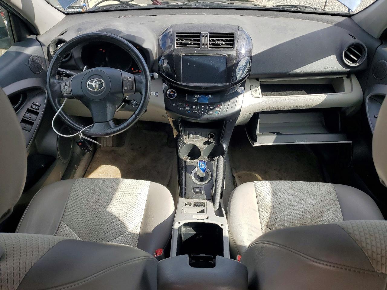 2014 TOYOTA RAV4
