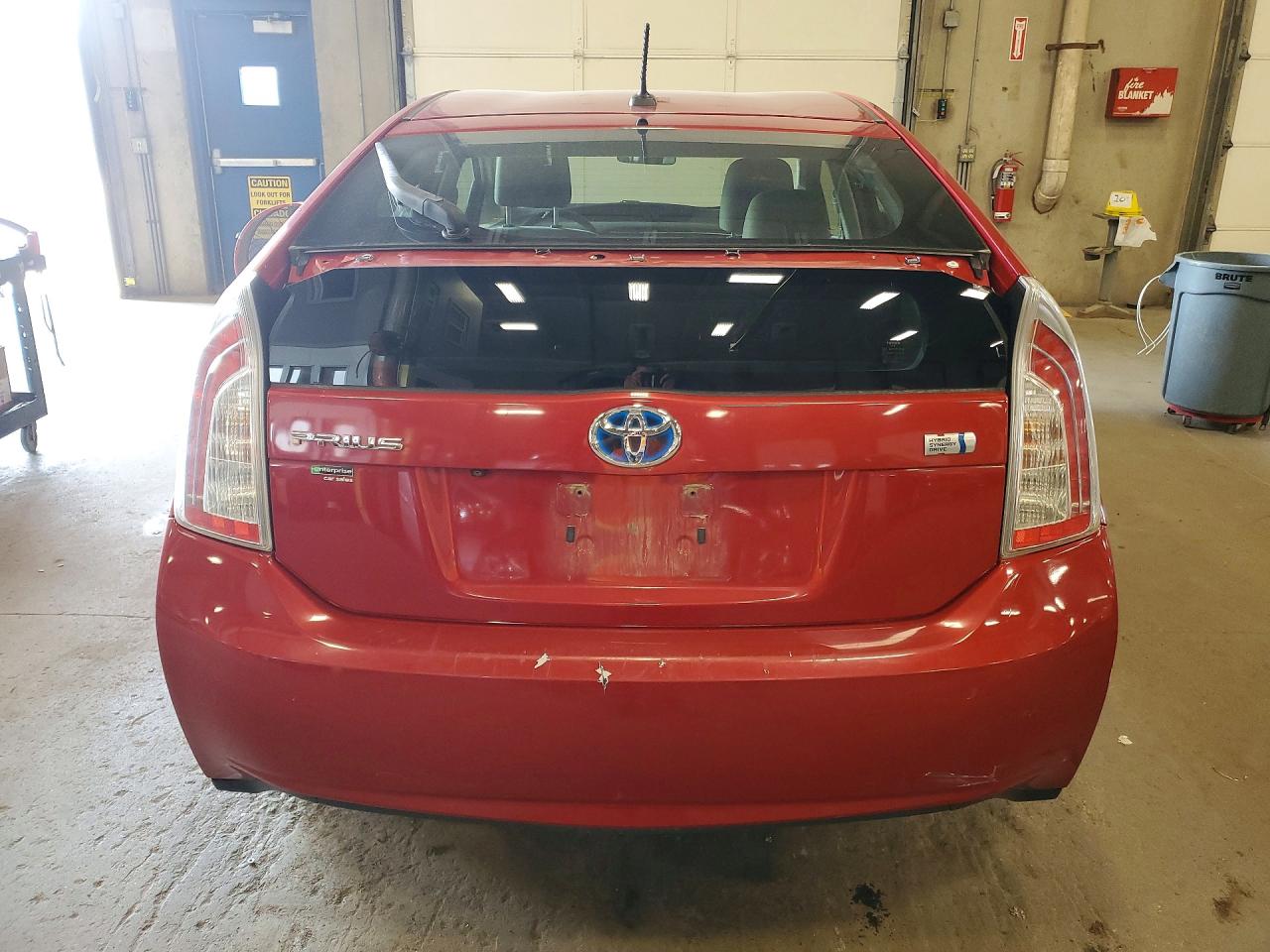2015 TOYOTA PRIUS