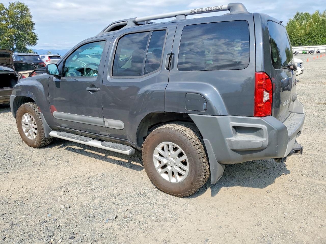 2014 NISSAN XTERRA