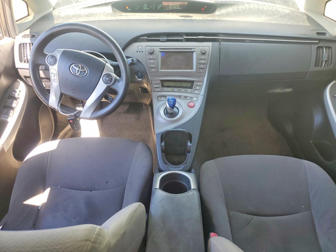 2013 TOYOTA PRIUS
