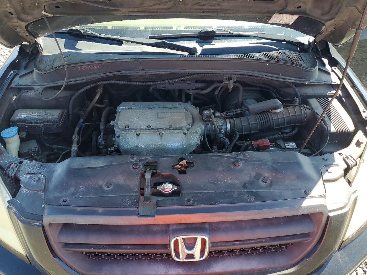 2004 HONDA PILOT