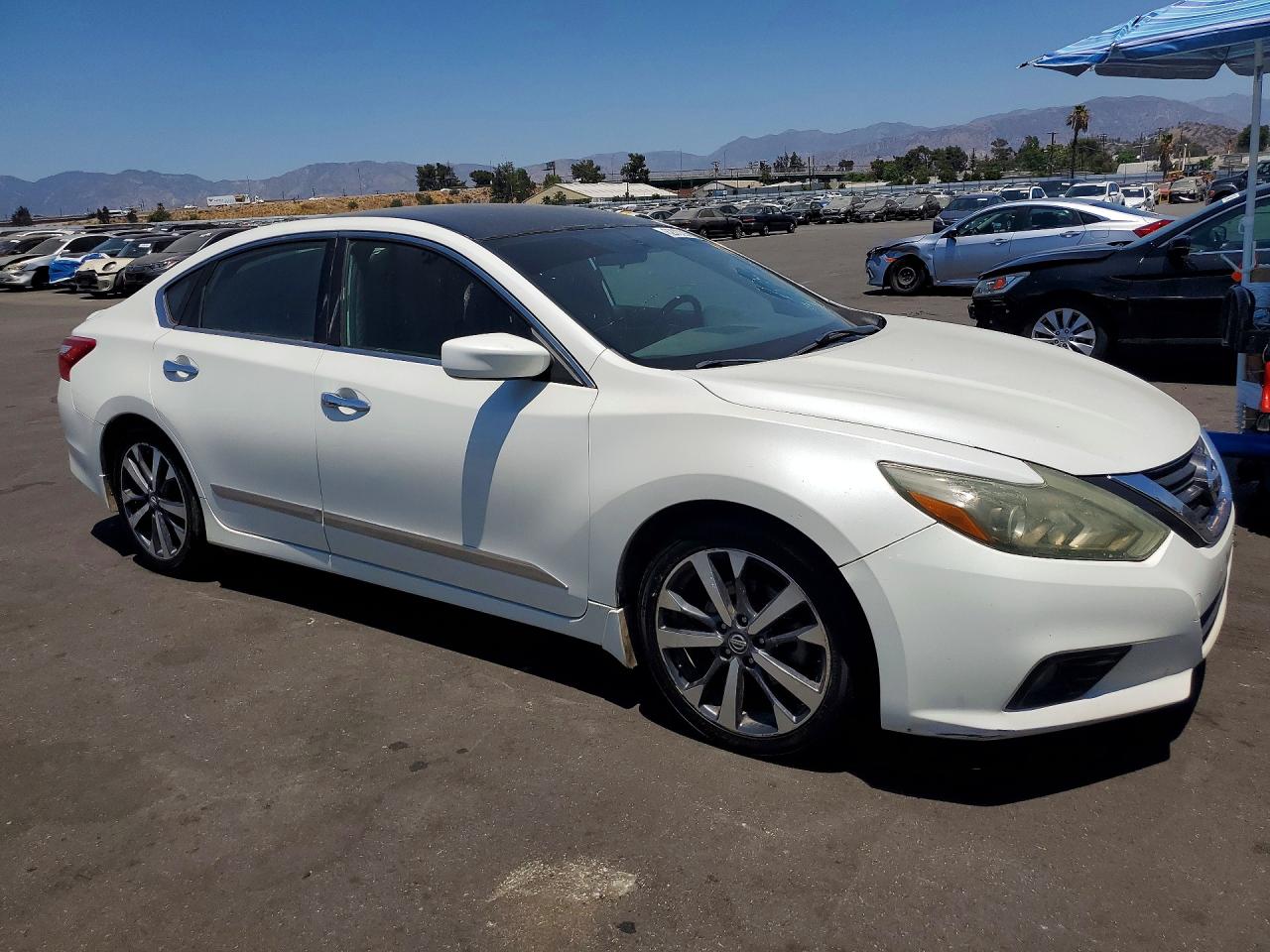 2016 NISSAN ALTIMA