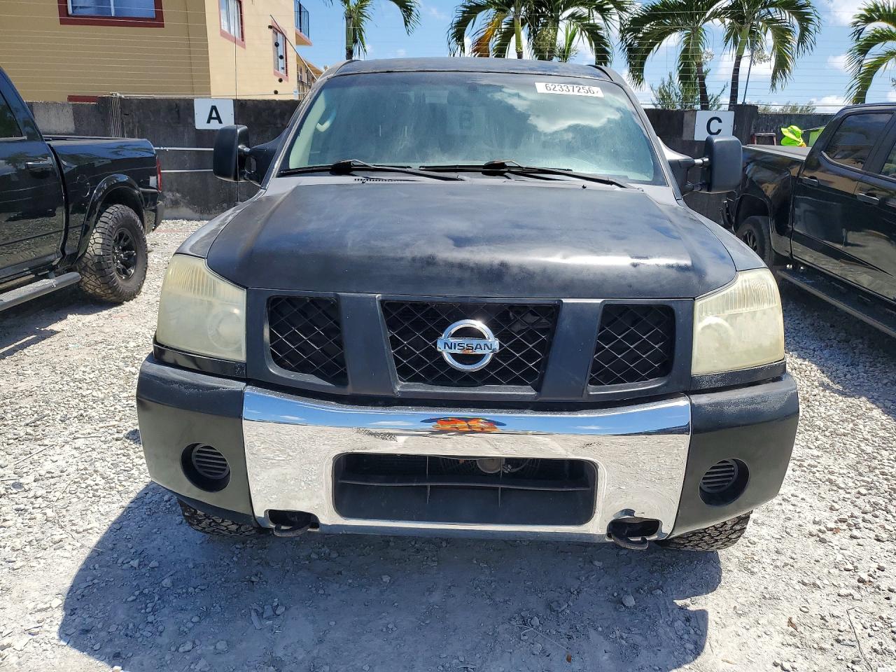 2006 NISSAN TITAN