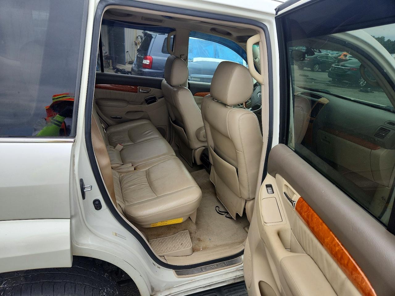 2005 LEXUS GX