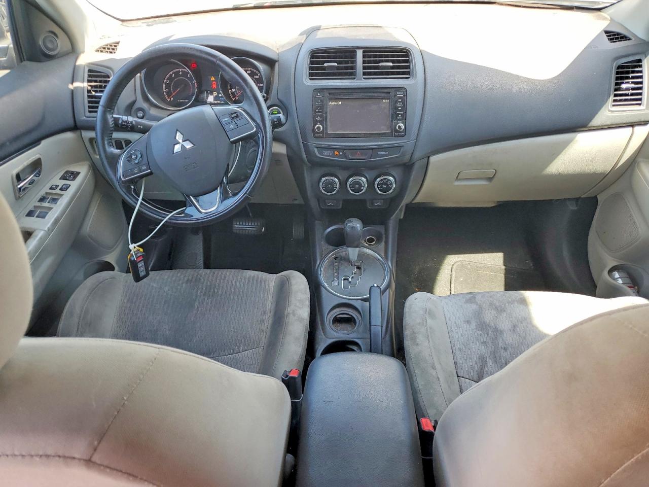 2016 MITSUBISHI OUTLANDER
