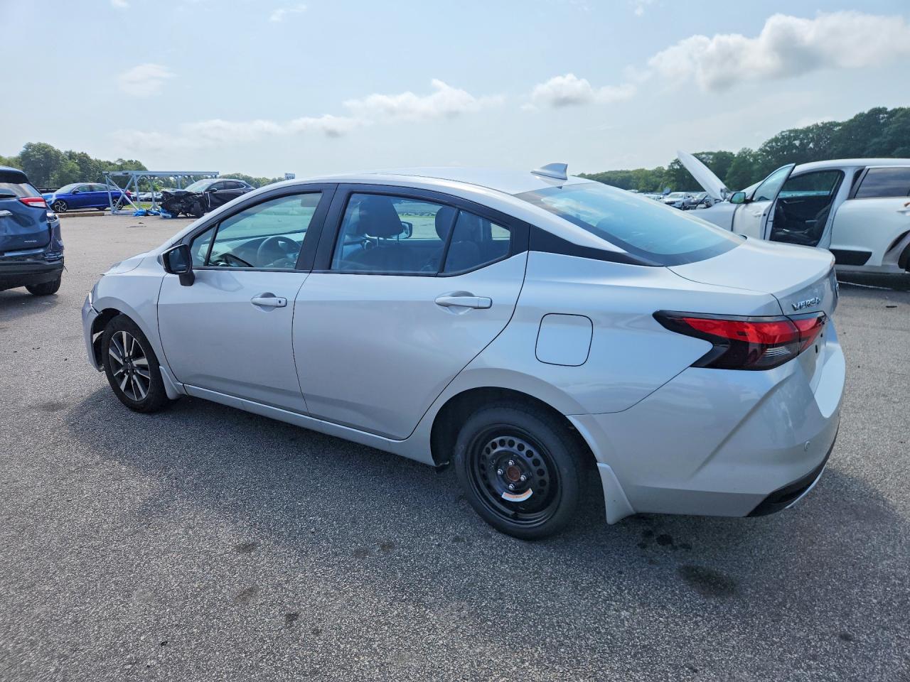 2025 NISSAN VERSA