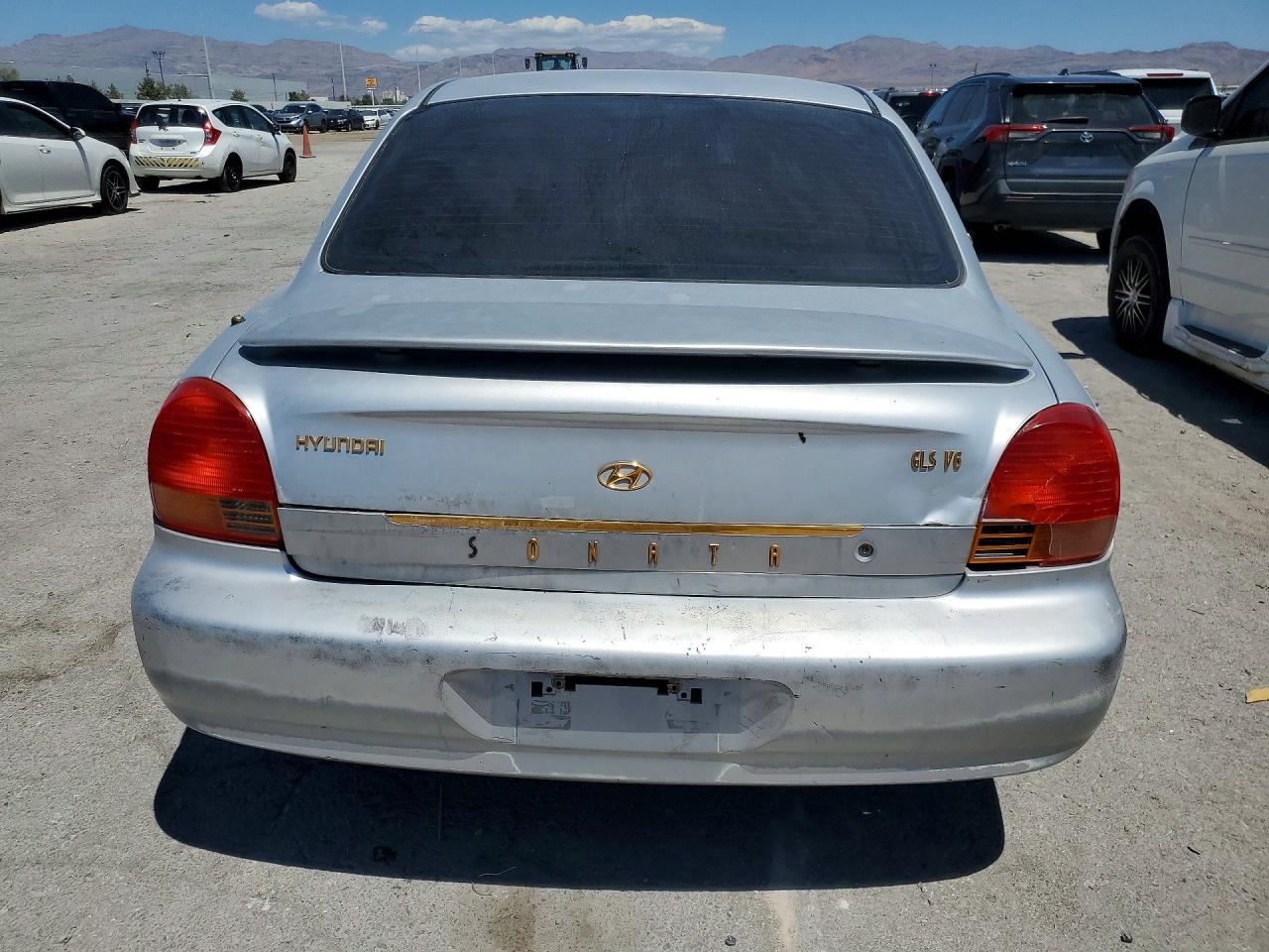 2000 HYUNDAI SONATA