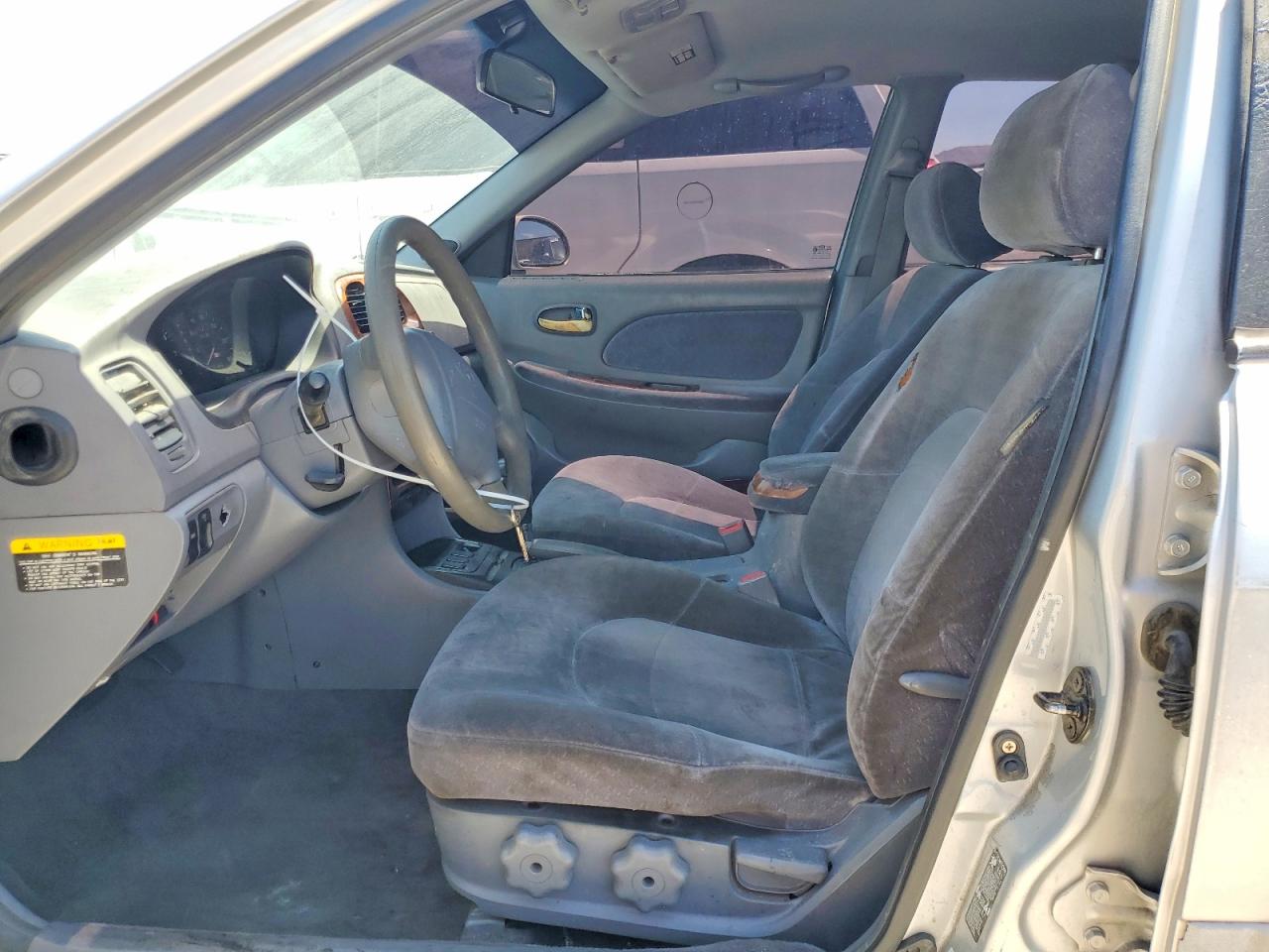 2000 HYUNDAI SONATA
