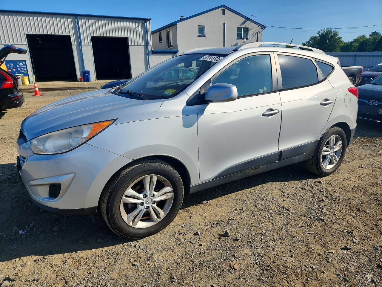 2011 HYUNDAI TUCSON