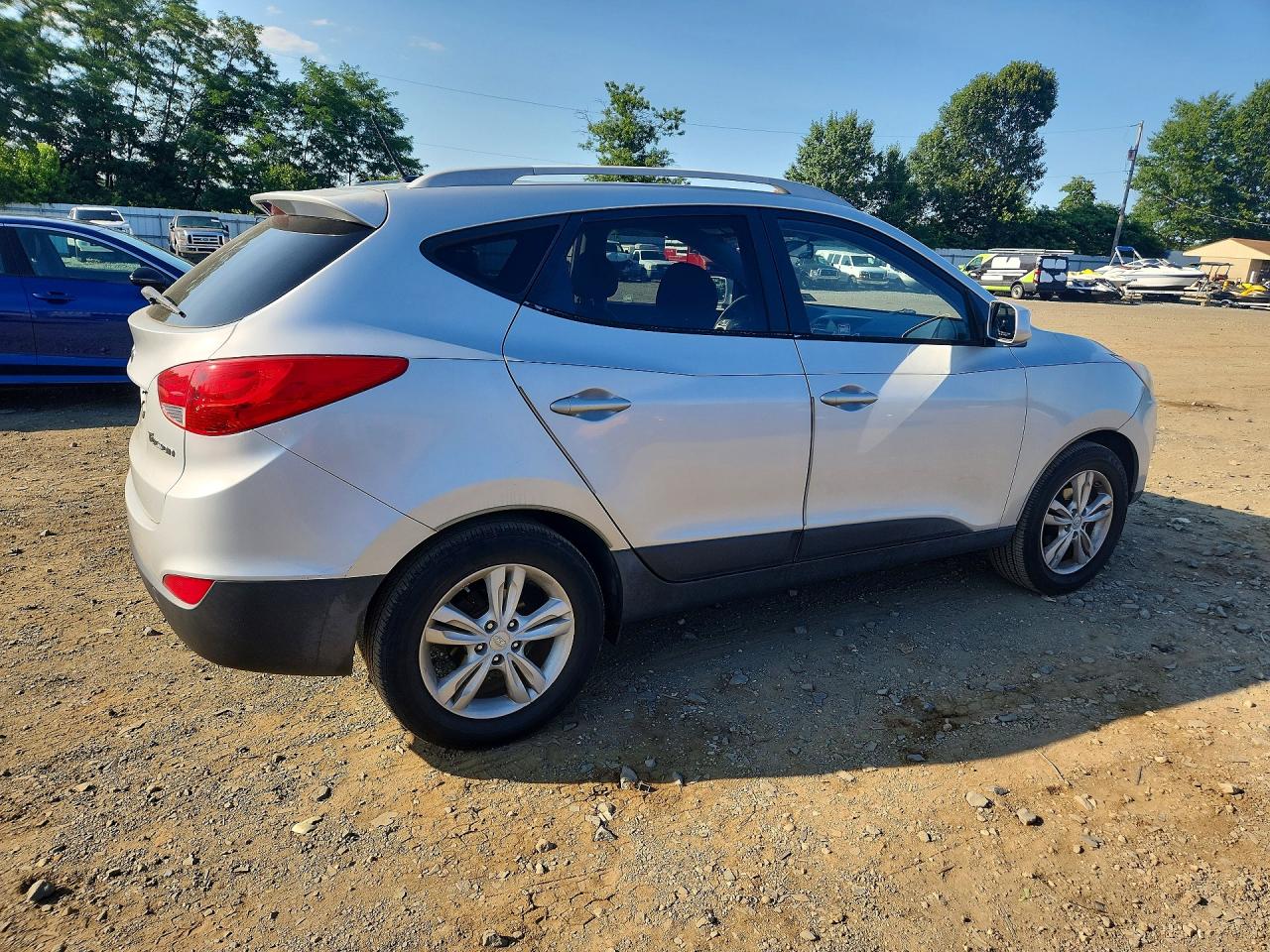 2011 HYUNDAI TUCSON