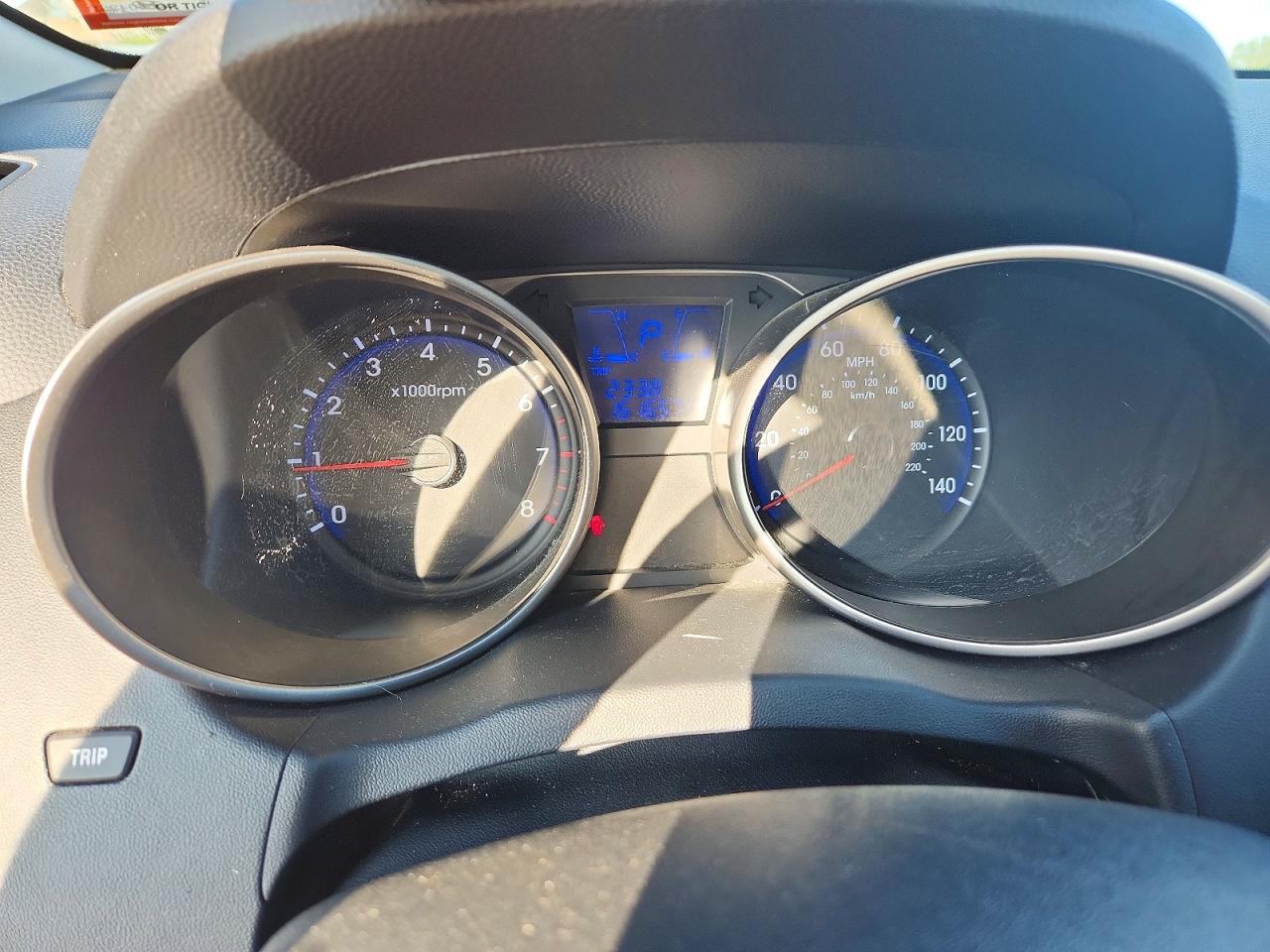 2011 HYUNDAI TUCSON