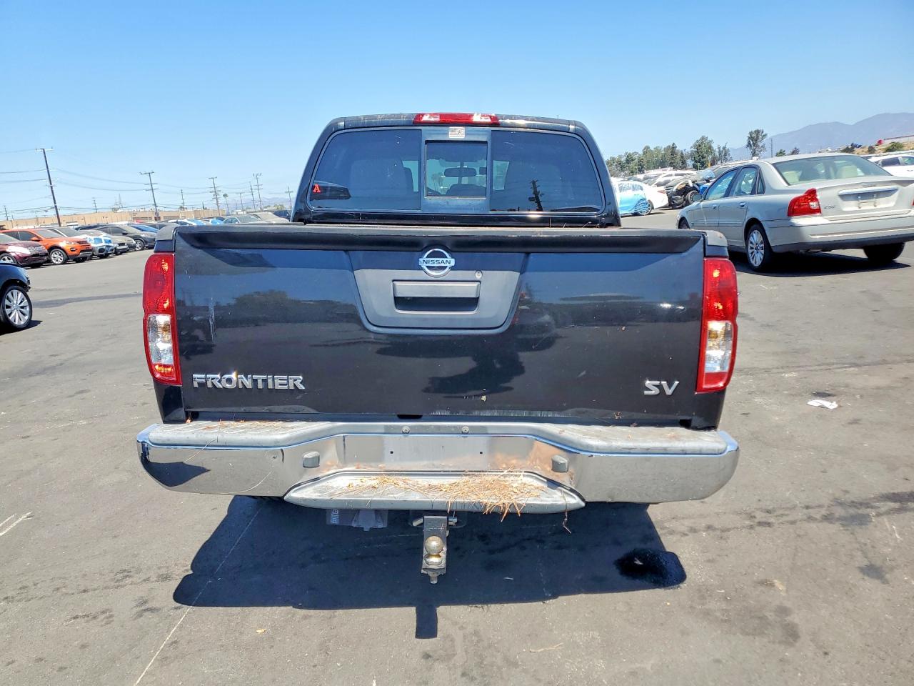 2018 NISSAN FRONTIER