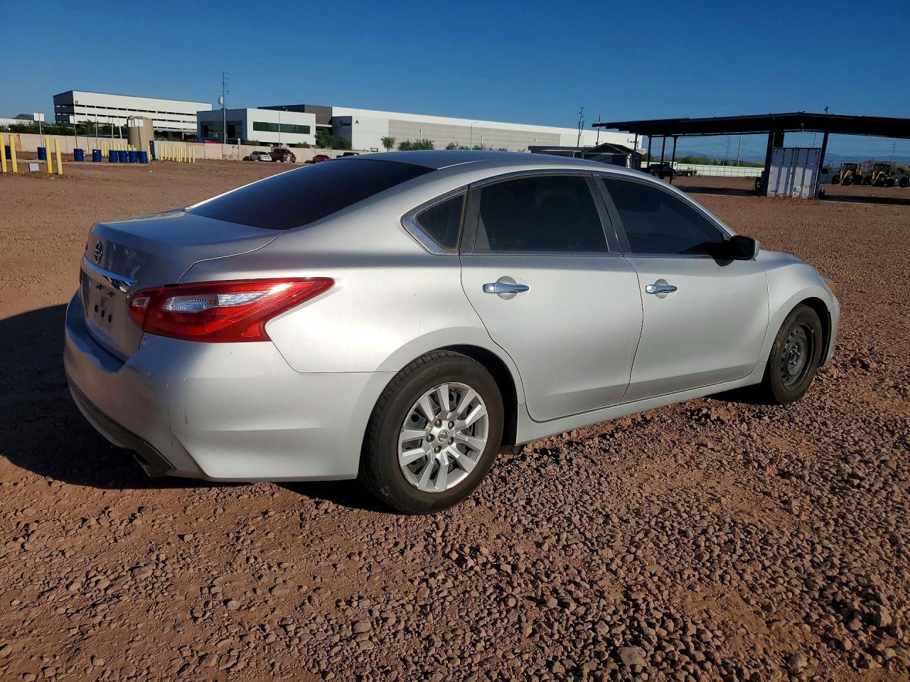 2016 NISSAN ALTIMA
