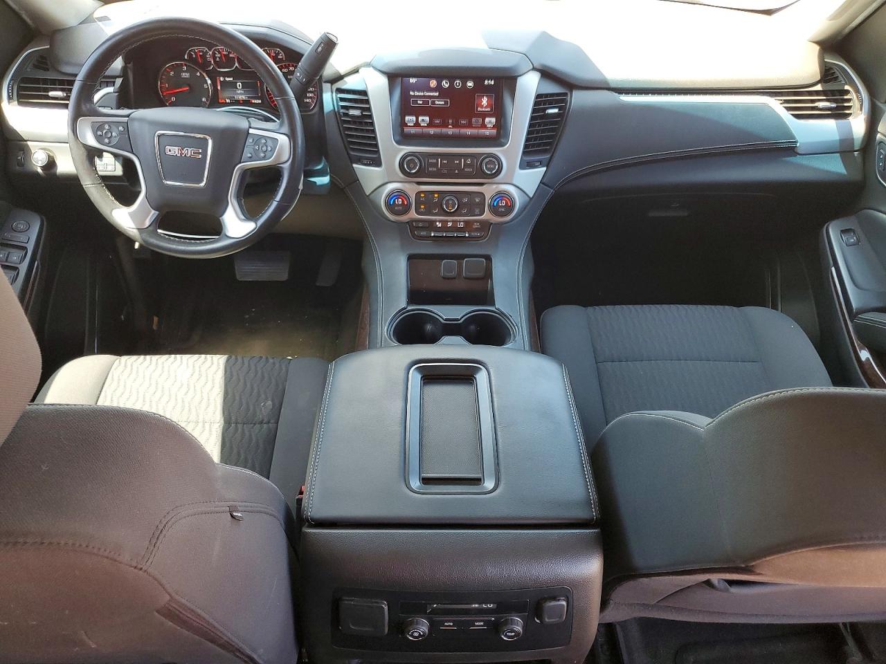 2016 GMC YUKON