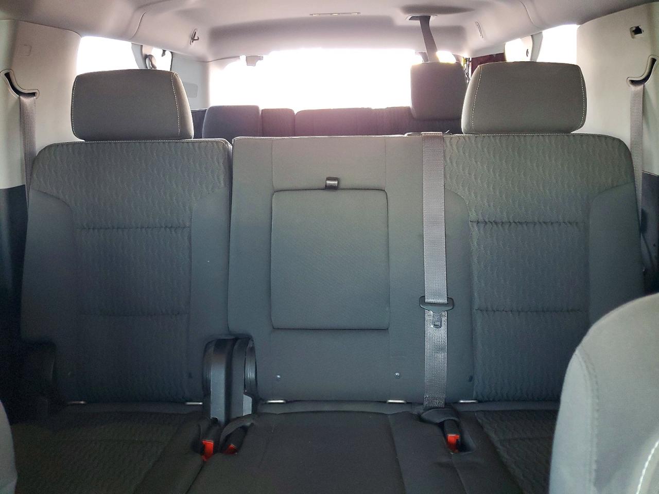 2016 GMC YUKON