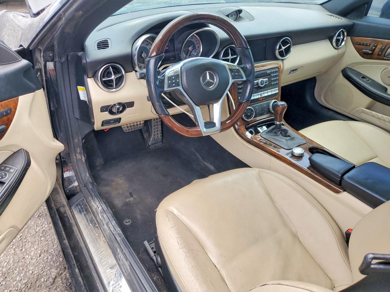 2014 MERCEDES-BENZ SLK-CLASS