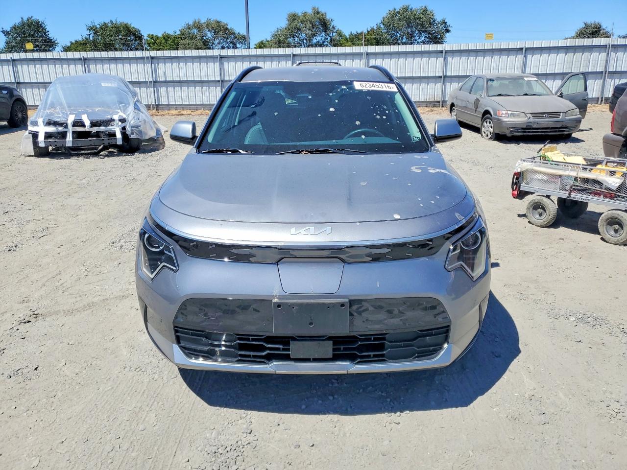 2023 KIA NIRO
