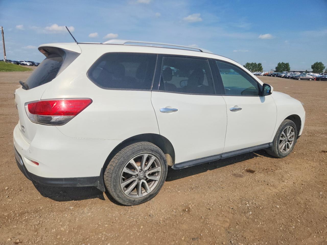 2014 NISSAN PATHFINDER