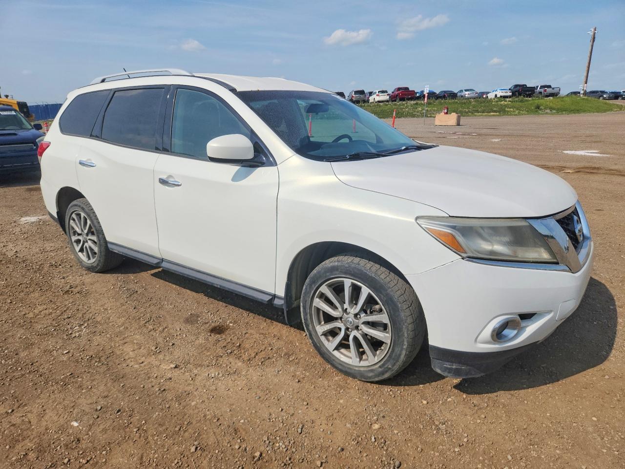 2014 NISSAN PATHFINDER