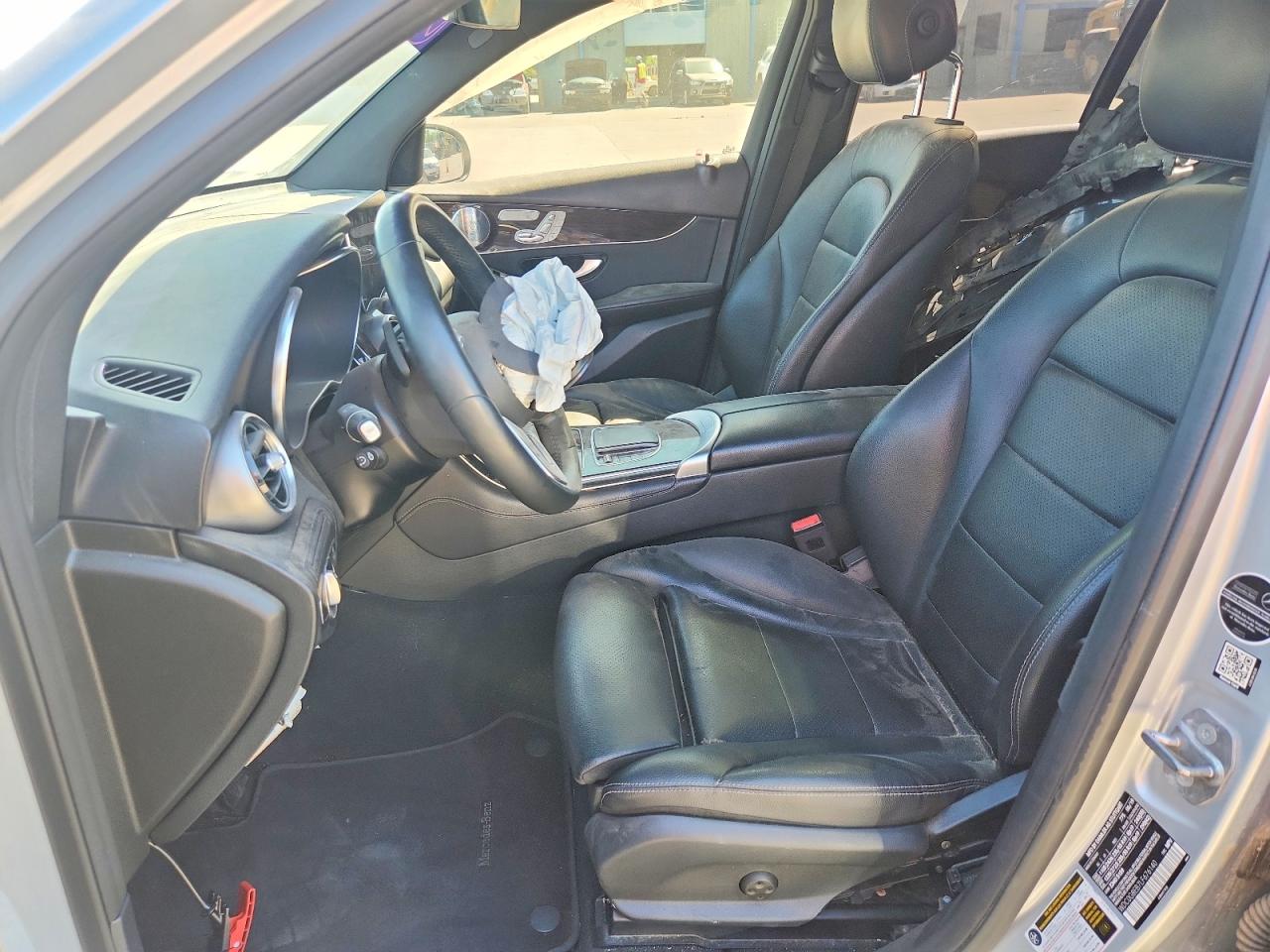2020 MERCEDES-BENZ GLC-CLASS