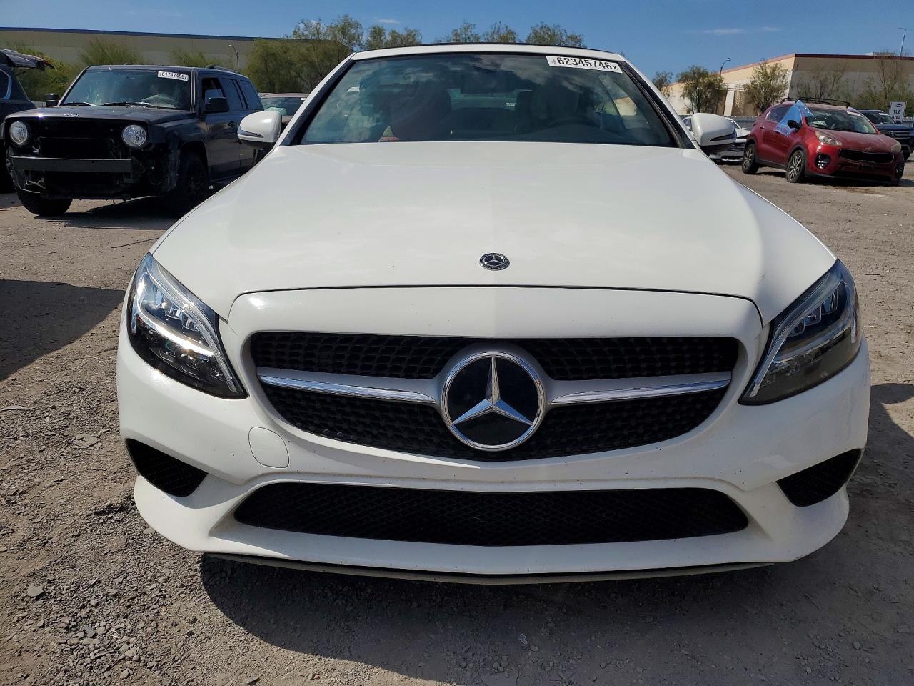 2019 MERCEDES-BENZ C-CLASS