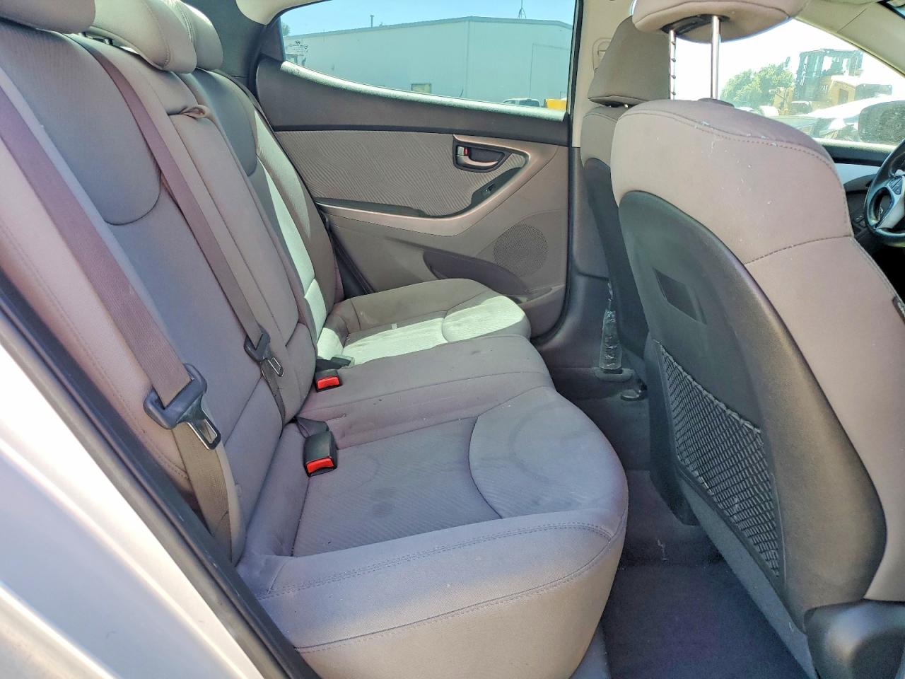 2012 HYUNDAI ELANTRA